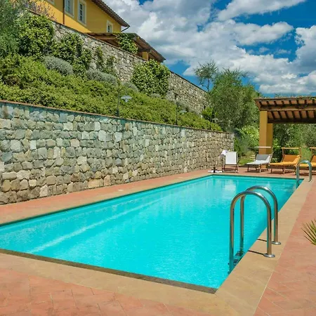 With Terrace And Pool Near Lucca