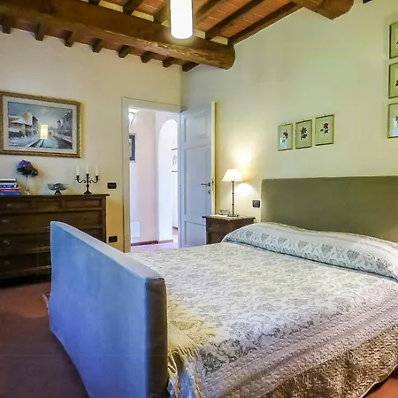 Apartmán With Terrace And Pool Near *